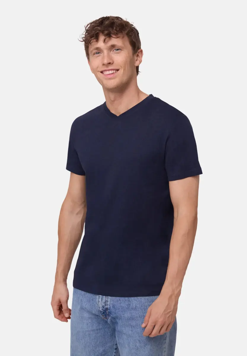 EASE V NECK T-SHIRT - Image 17