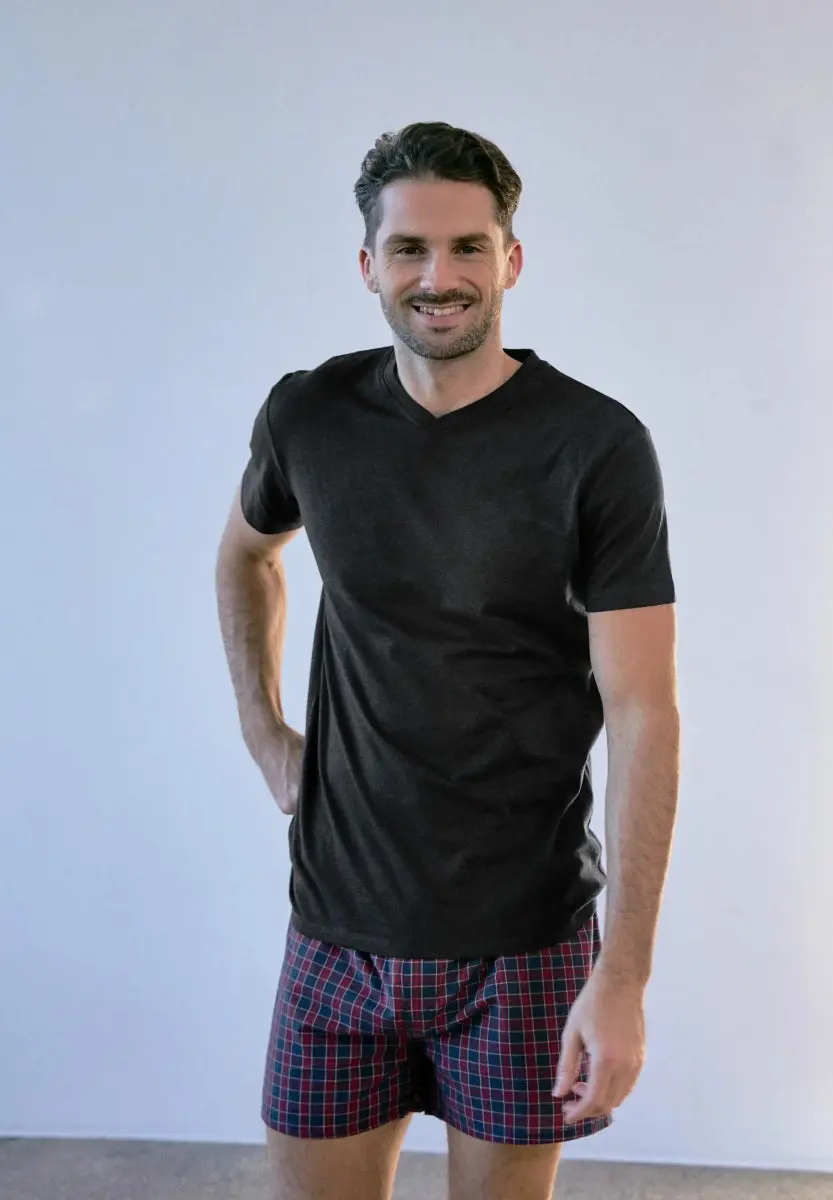 EASE V NECK T-SHIRT - Image 25